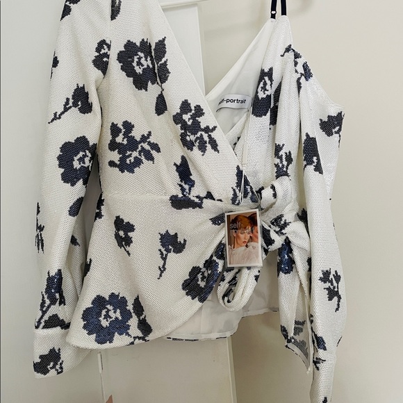 Self-Portrait NWT Floral Sequin Wrap Top UK8/US4 Small - Picture 2 of 8